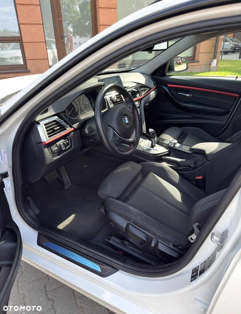 BMW Seria 3 320d Advantage - 7