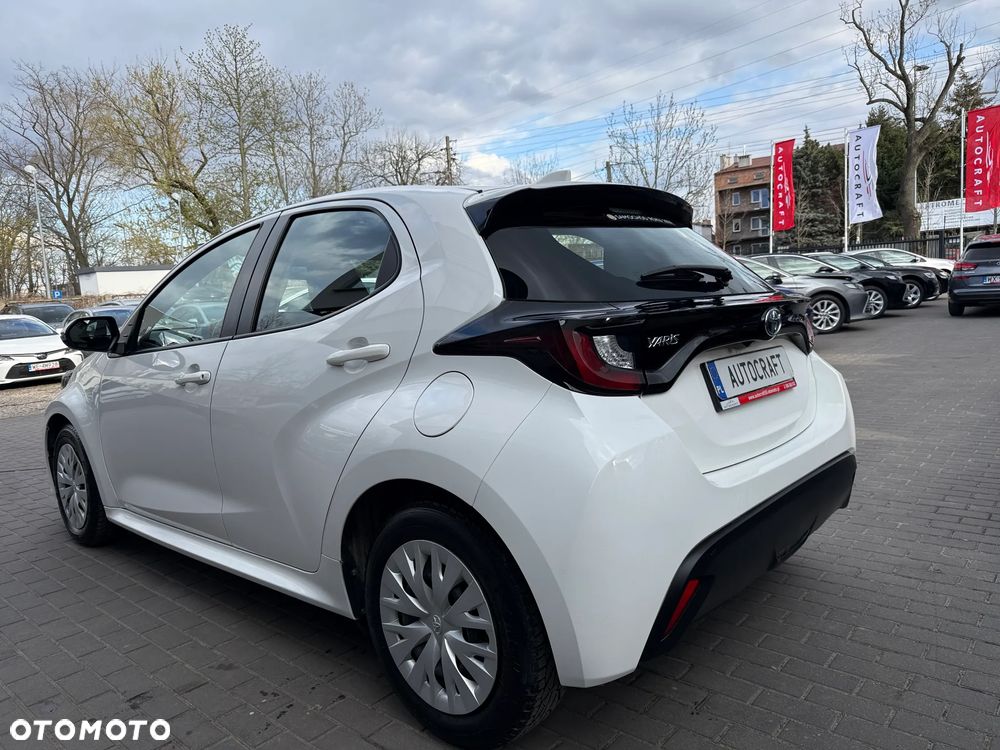 Toyota Yaris Hybrid 1.5 Comfort - 28