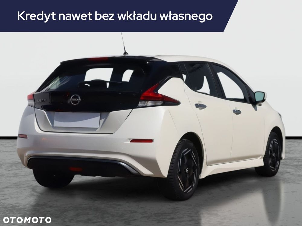 Nissan Leaf - 7