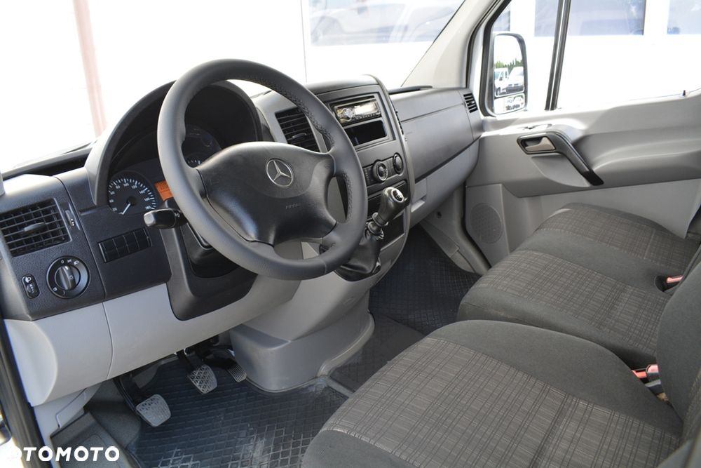 Mercedes-Benz Sprinter 313 CDI DOKA LIFT - 16
