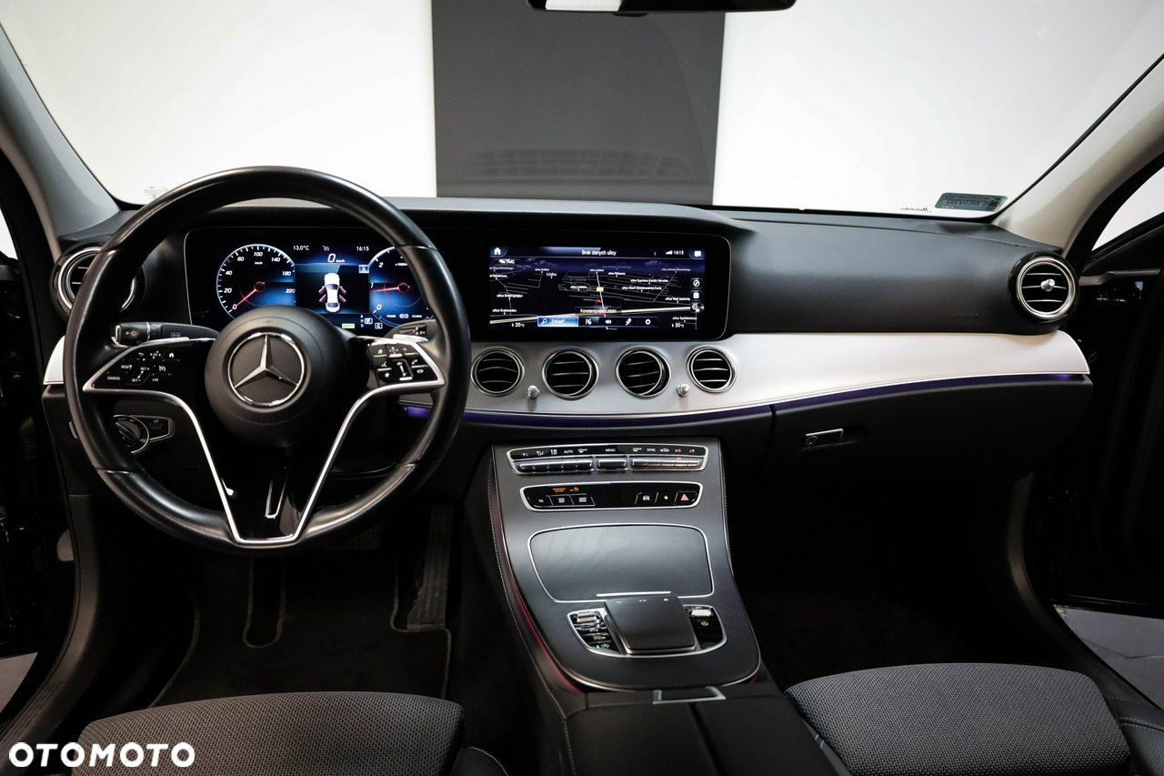Mercedes-Benz Klasa E - 15
