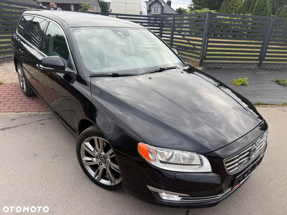 Volvo V70 D5 AWD Dynamic Momentum - 20