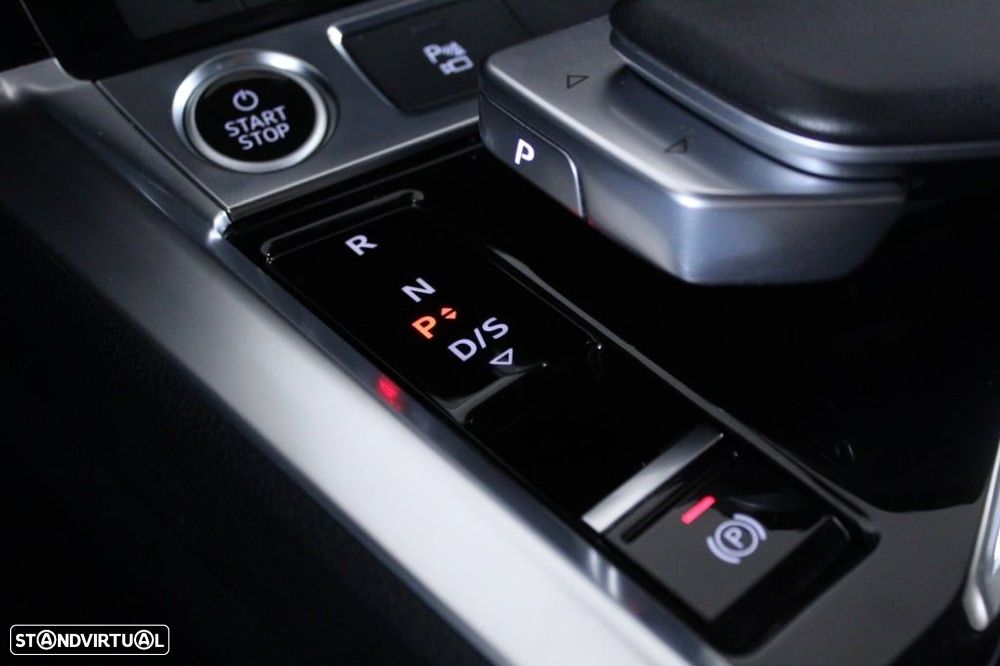 Audi Q8 e-Tron 55 quattro Advanced - 31