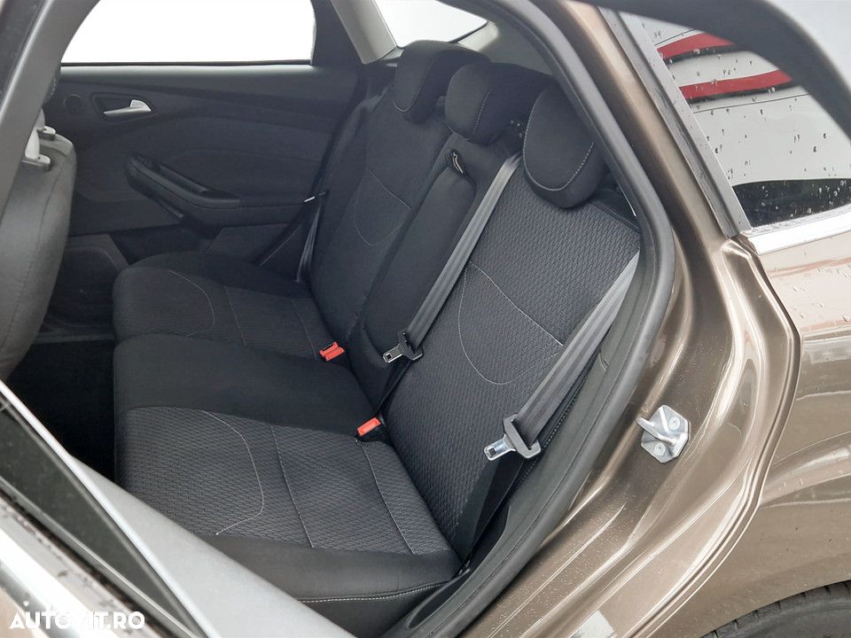 Ford Focus 1.0 EcoBoost Active - 13