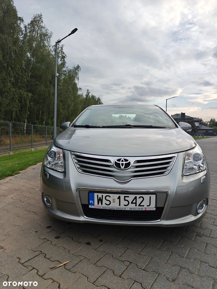 Toyota Avensis 2.0 D-4D Sol - 4