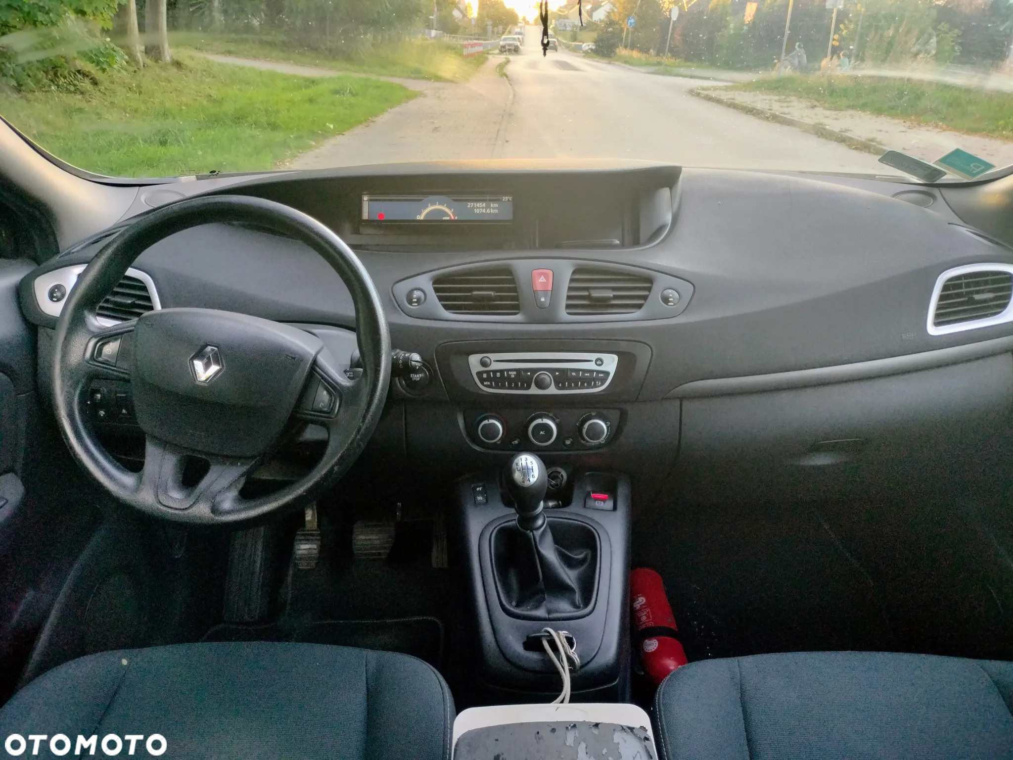 Renault Grand Scenic - 7