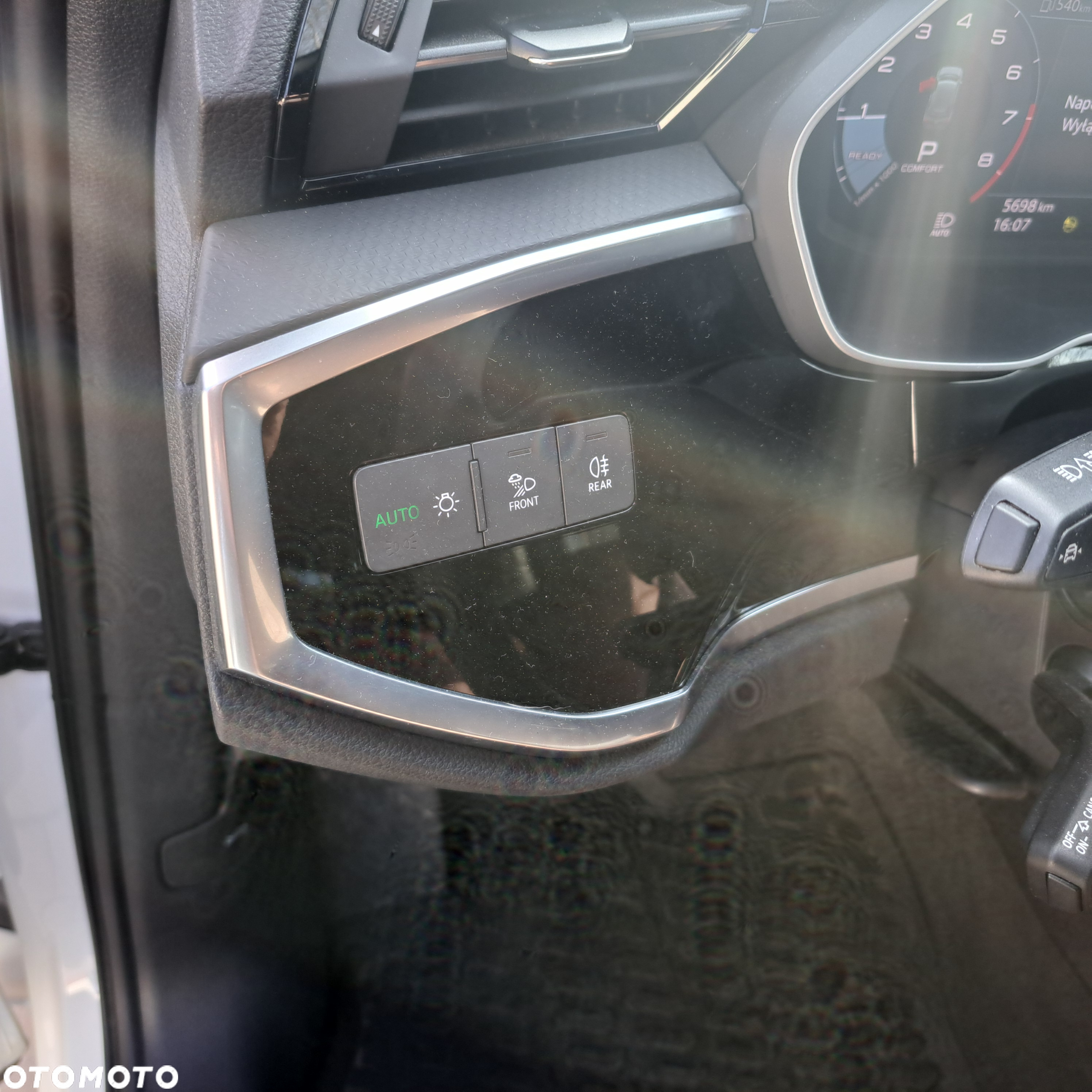 Audi Q3 45 TFSI Quattro S Line S tronic - 11