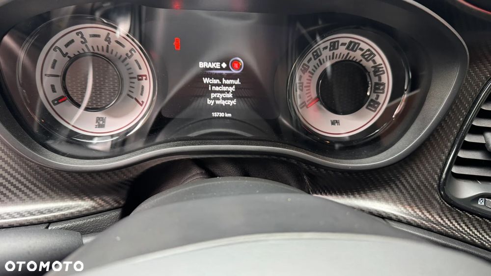 Dodge Challenger 6.4 Scat Pack - 15
