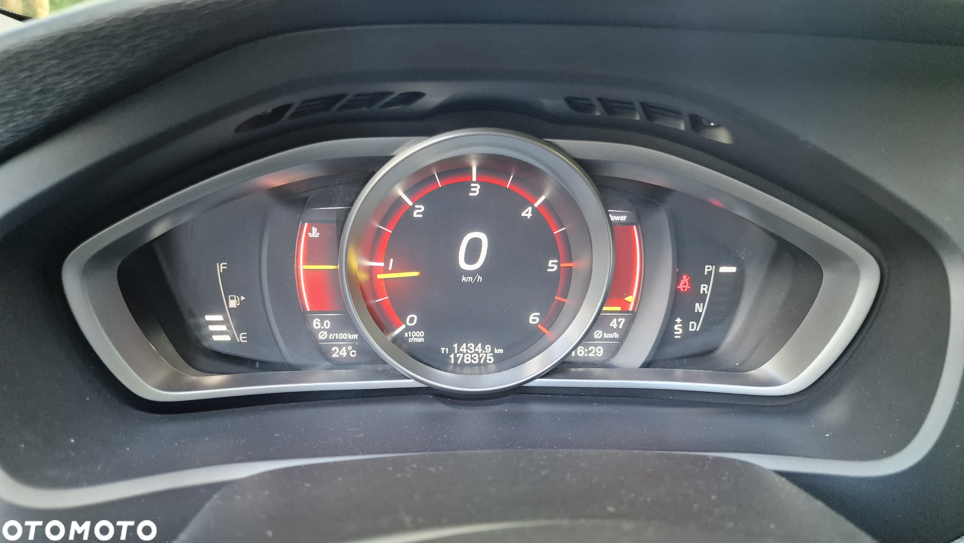 Volvo V40 D2 Drive-E Base - 11
