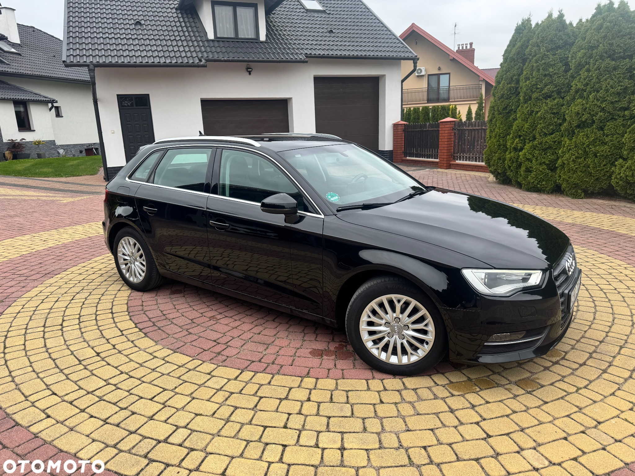Audi A3 2.0 TDI Sportback quattro Attraction - 2