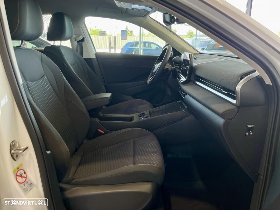 VW T-Roc 1.5 eTSI Trend DSG - 29