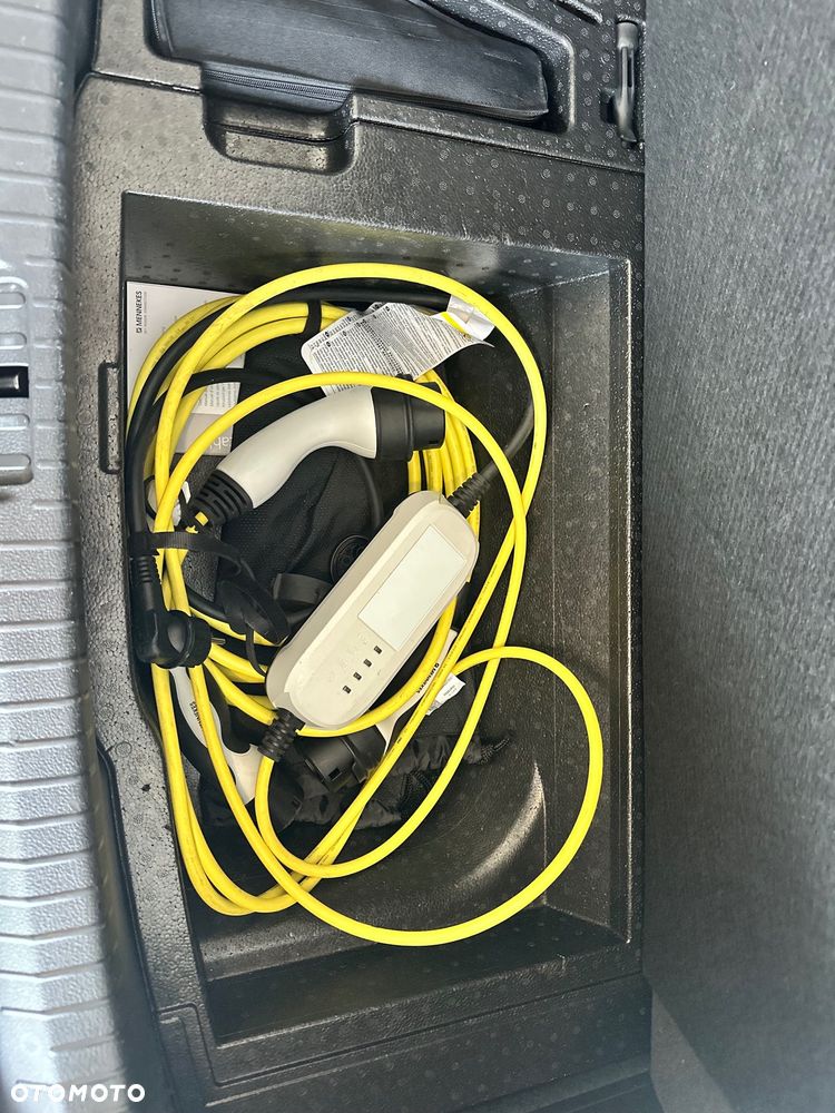 Volkswagen Passat - 40
