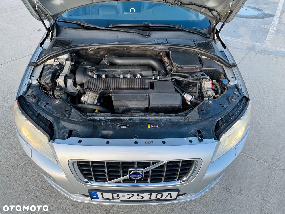 Volvo V70 2.5T Summum - 26