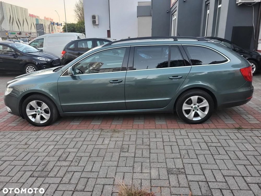 Skoda Superb 2.0 TDI Exclusive - 6