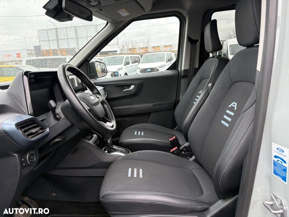 Ford Tourneo Courier - 10