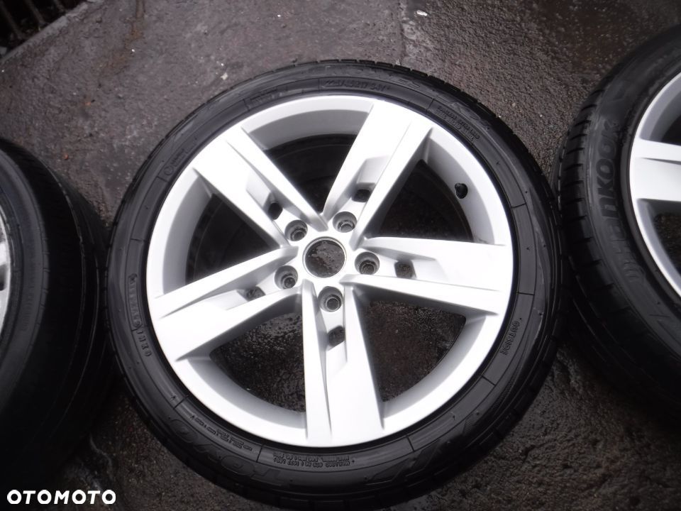 Seat VW Audi Skoda A4 Passat Golf Touran  alufelgi 17 5X112 ET51 opony - 5