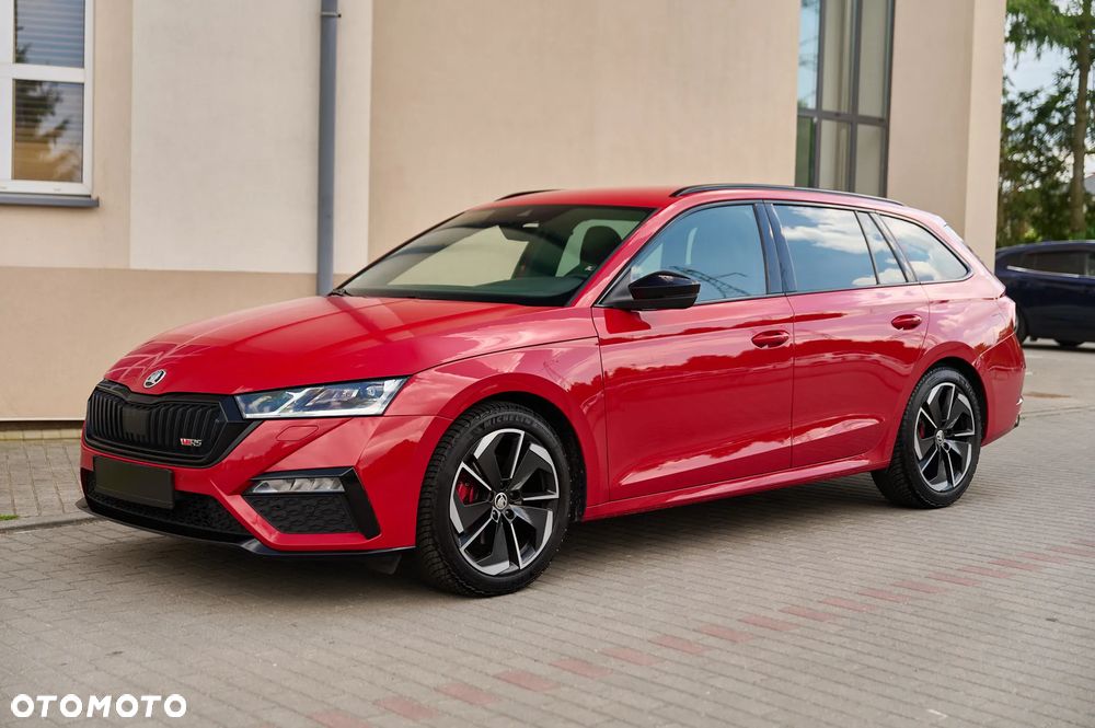 Skoda Octavia 2.0 TDI DSG 4x4 RS Plus - 11