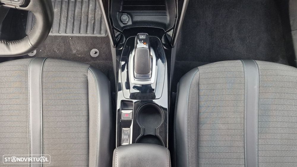 Peugeot e-2008 50 kWh Allure Pack - 17