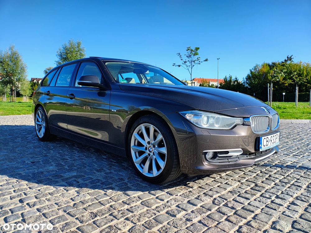 BMW Seria 3 320d Touring Sport-Aut Modern Line - 1