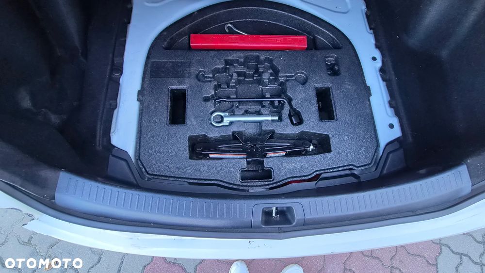 Toyota Corolla 1.5 Comfort - 19