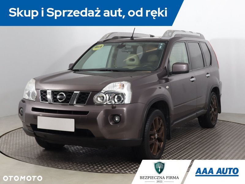 Nissan X-Trail - 2