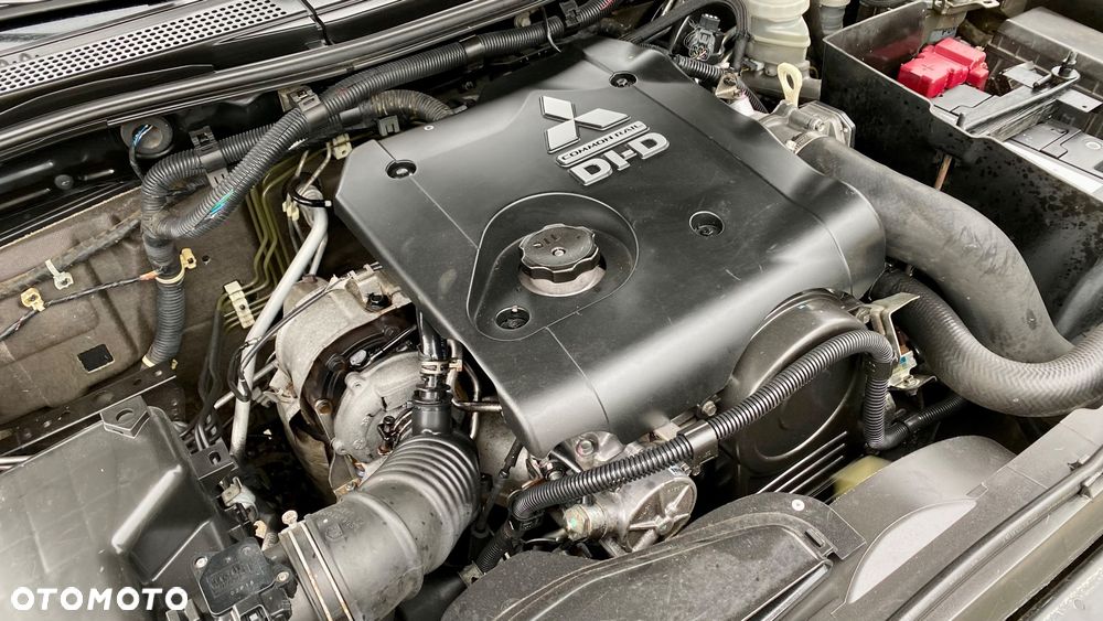 Mitsubishi L200 - 30