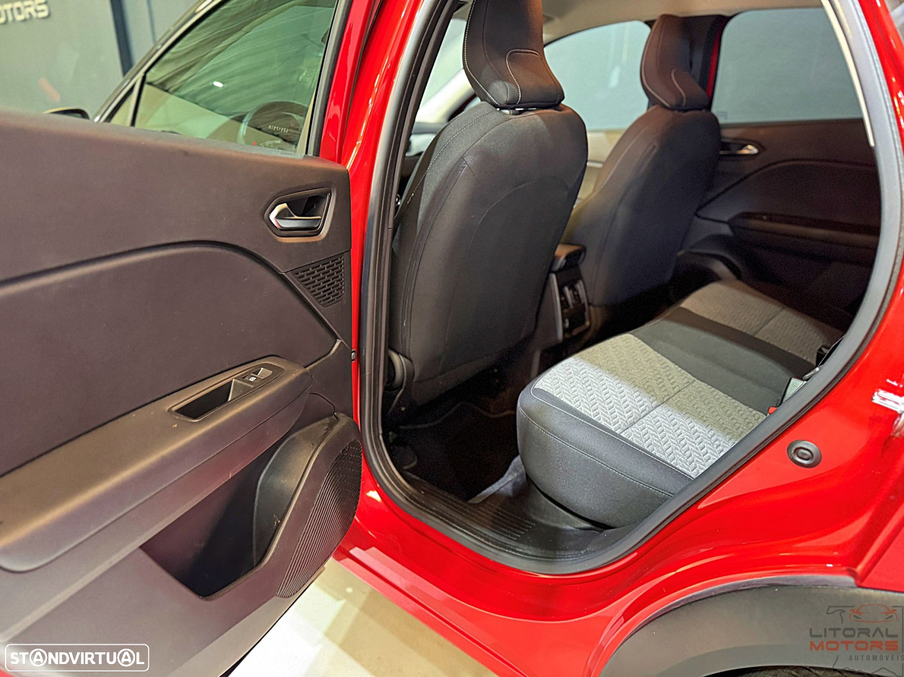 Renault Captur 1.0 TCe Exclusive - 15