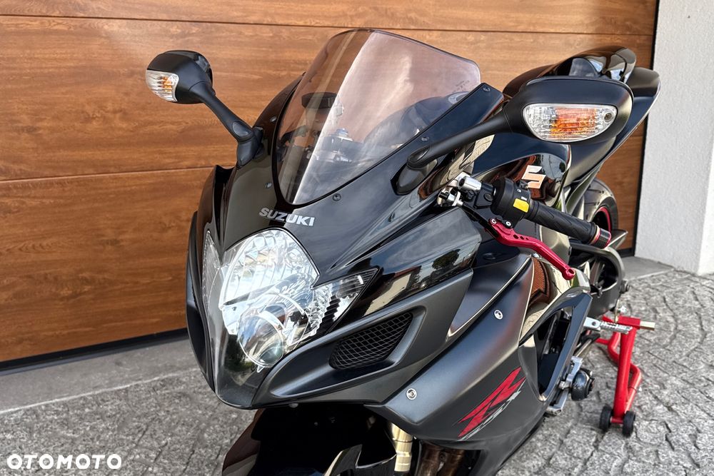 Suzuki GSX-R - 18