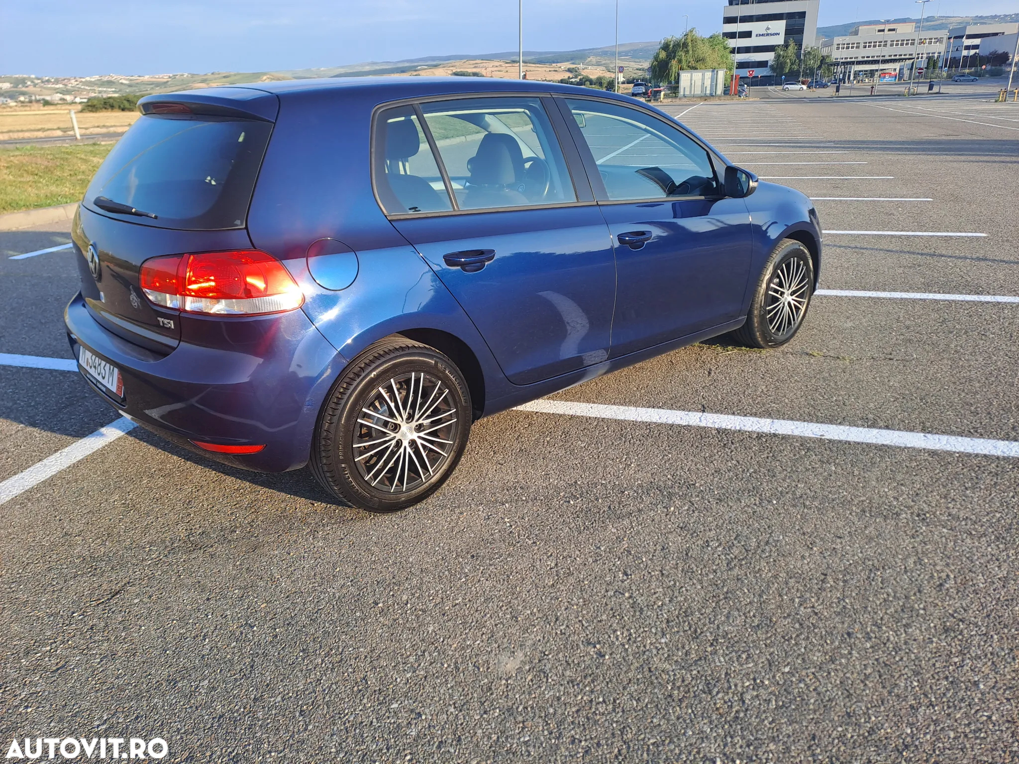 Volkswagen Golf 1.2 TSI BlueMotion Technology Comfortline - 9