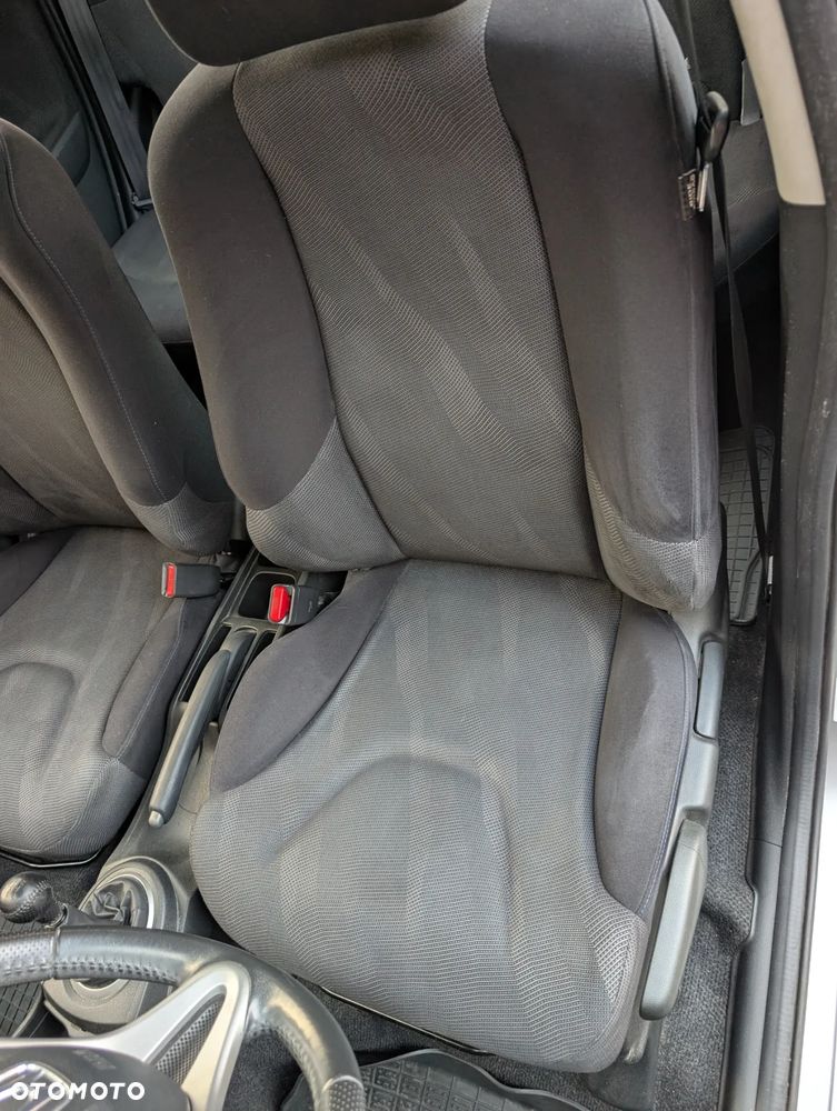 Honda Jazz 1.4 Executive - 18