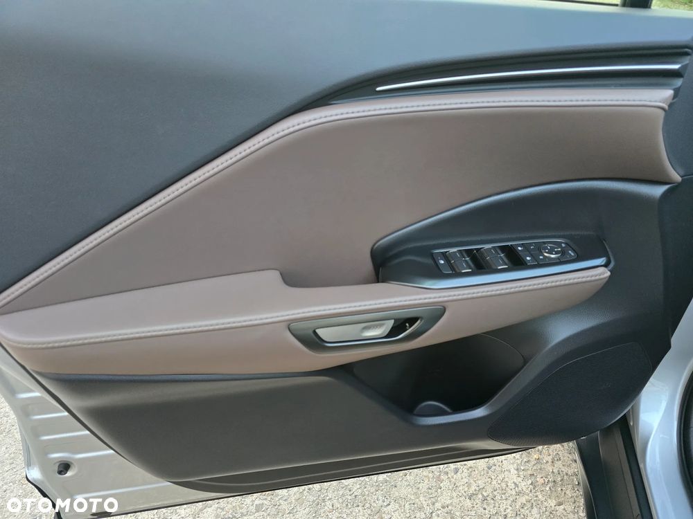 Lexus LBX FWD Original Edition - 15