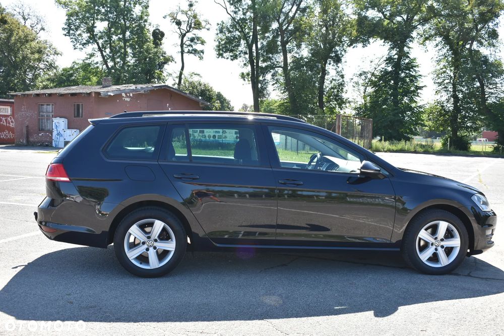 Volkswagen Golf Variant 1.6 TDI BlueMotion Technology Comfortline - 12