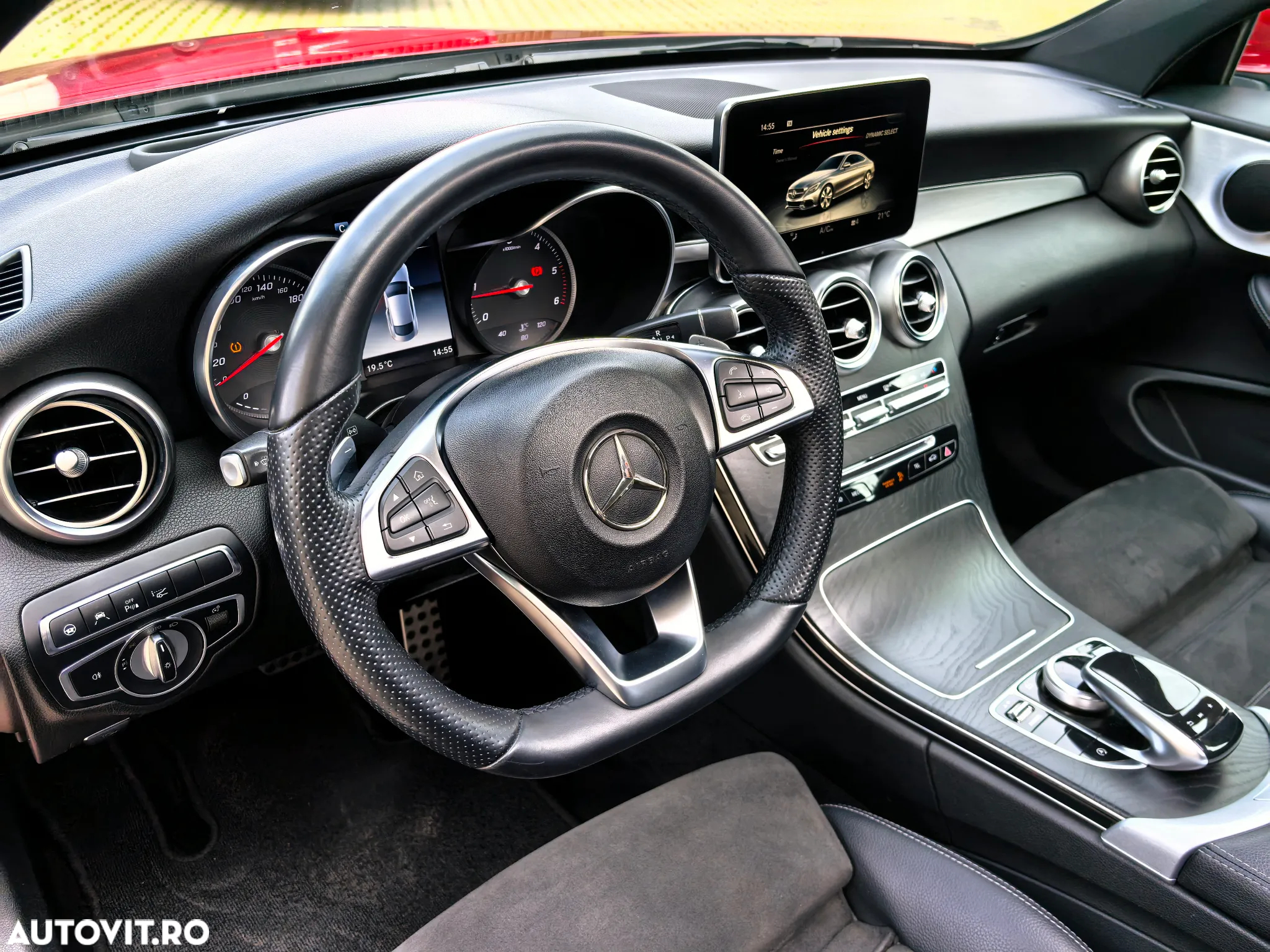 Mercedes-Benz C 250 d Coupe 4Matic 9G-TRONIC AMG Line - 12