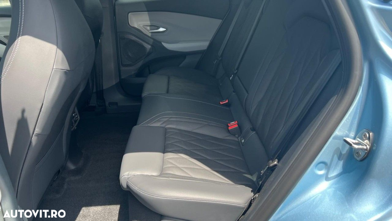 Ford Explorer AWD 79 kWh Extended Range Premium - 8