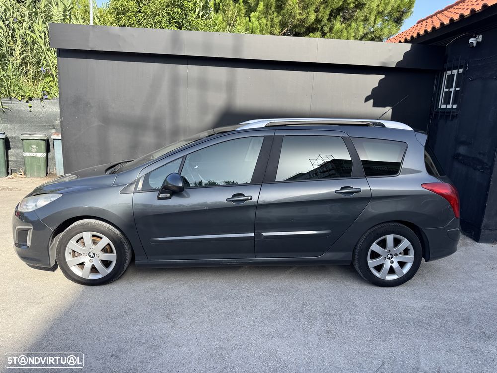 Peugeot 308 SW - 8