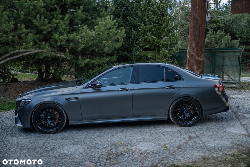 Mercedes-Benz Klasa E AMG 63 S 4-Matic+ - 7