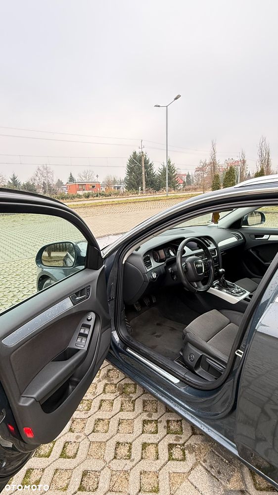 Audi A4 Avant 2.0 TDI DPF Ambiente - 4