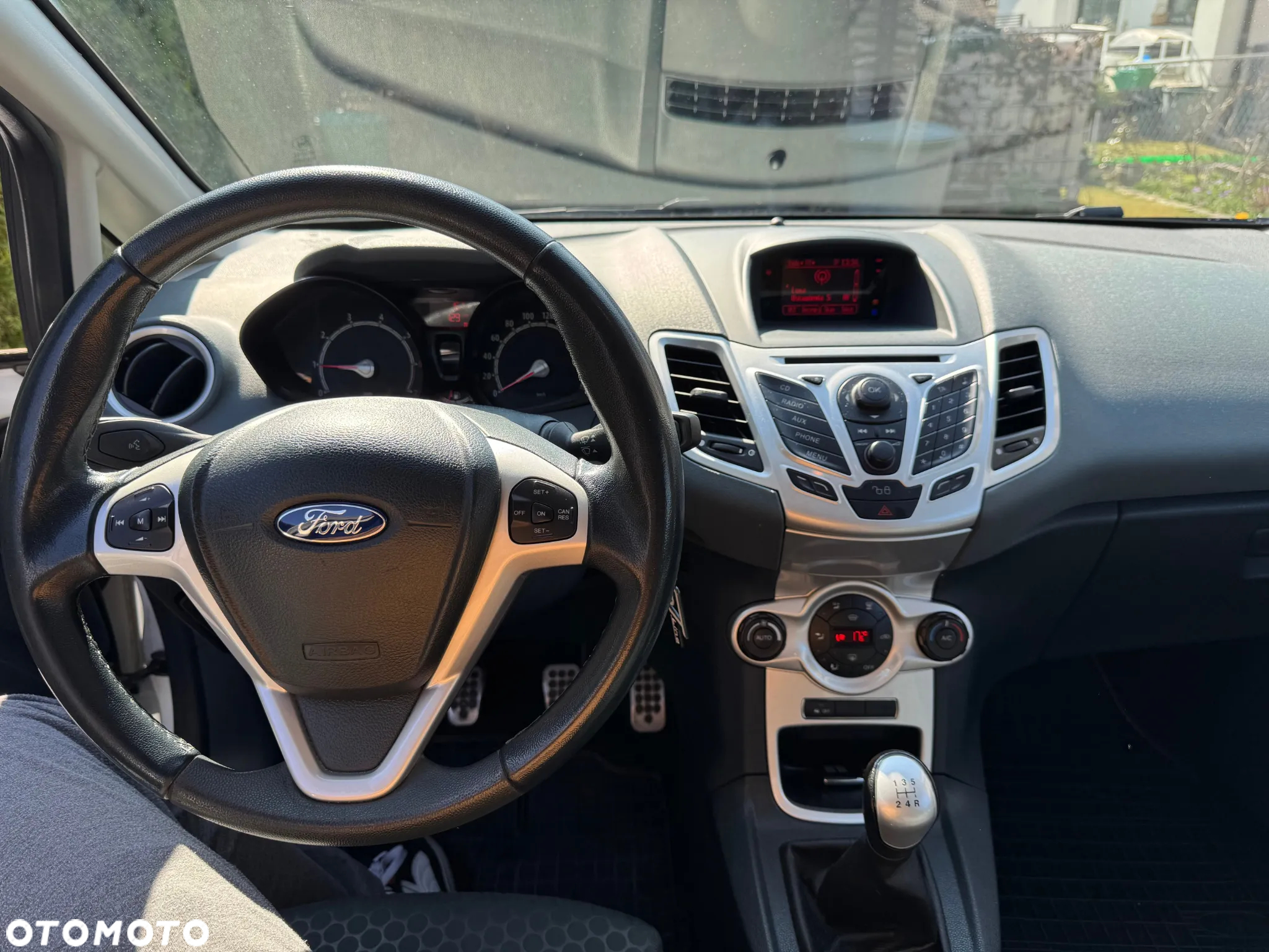 Ford Fiesta 1.4 Sport - 8