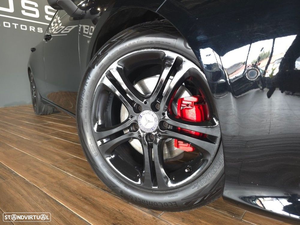 Mercedes-Benz CLA 180 d Shooting Brake AMG Line Aut. - 3