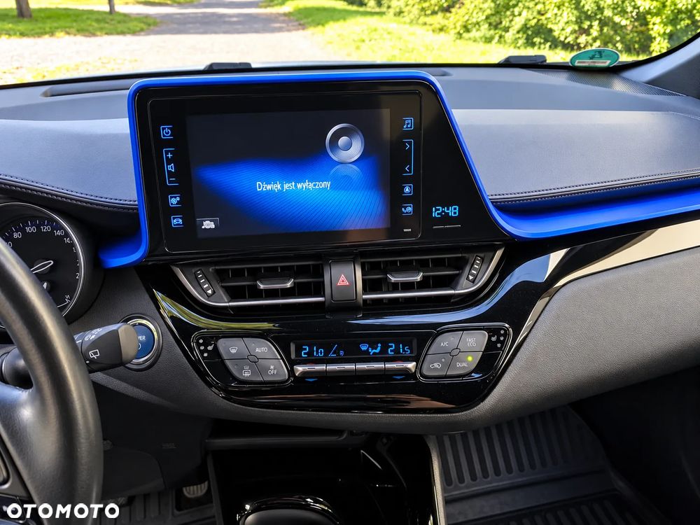 Toyota C-HR Style Selection - 19
