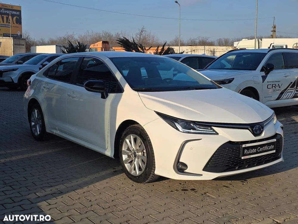 Toyota Corolla 1.8 HSD Business - 4