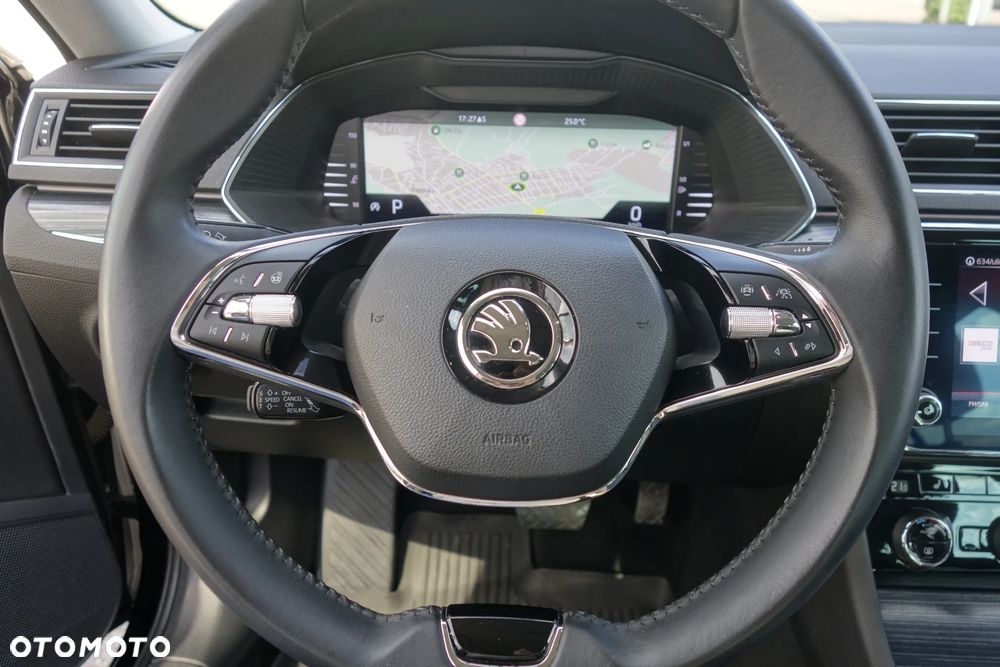 Skoda Superb 2.0 TDI SCR 4x4 Style DSG - 22