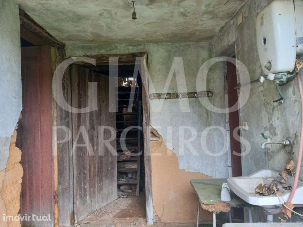 Moradia para recuperar - Grande imagem: 4/30