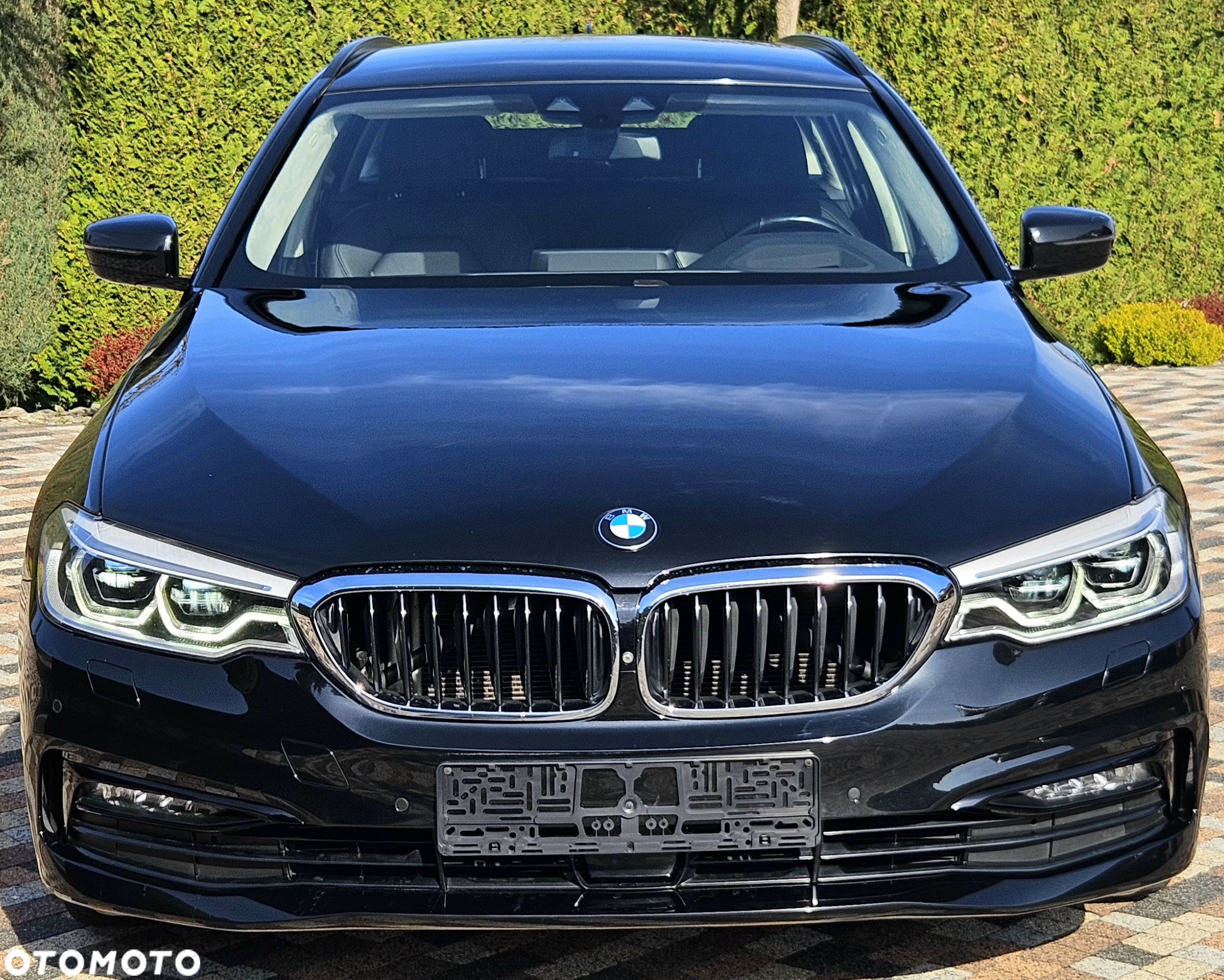BMW Seria 5 530d xDrive Sport Line sport - 35