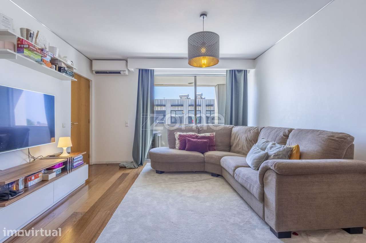 Apartamento T3- Condomínio Fechado a 800 metros da praia! - Grande imagem: 3/42