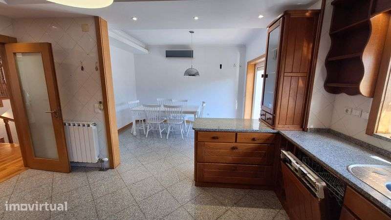 Moradia T4 - Canelas - Particular - Grande imagem: 5/12