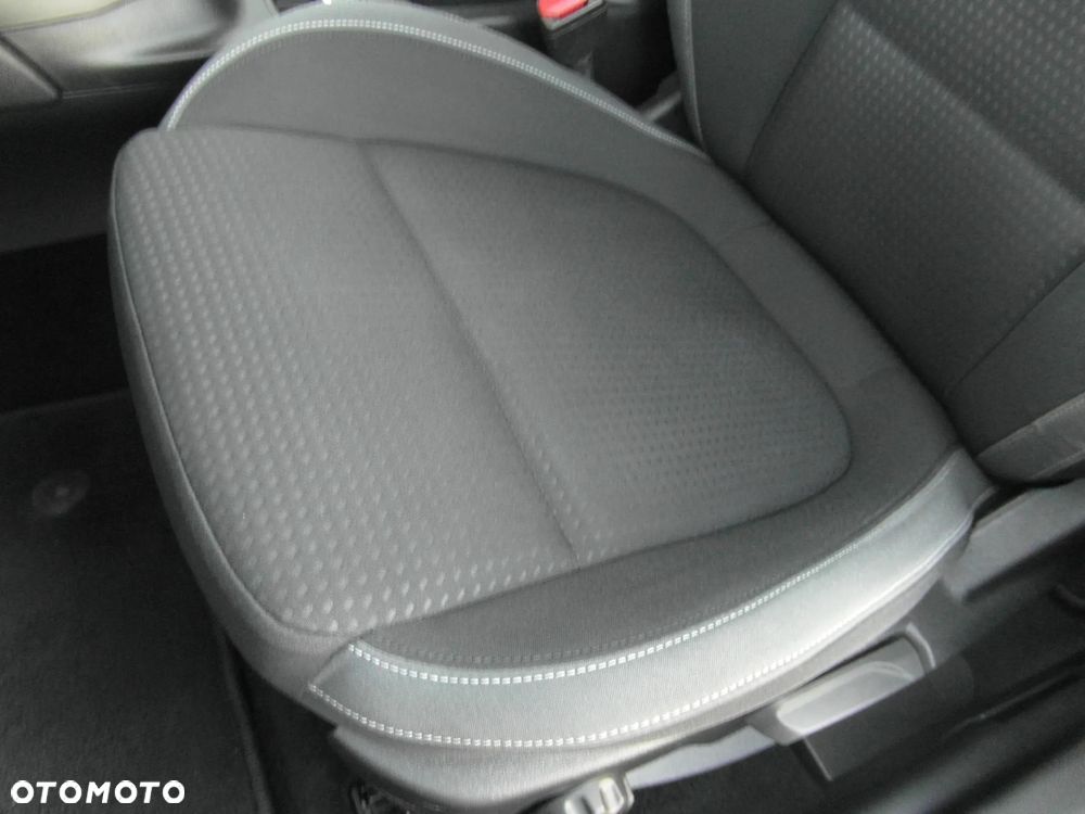 Ford Focus 1.5 EcoBlue Start-Stopp-System COOL&CONNECT - 17