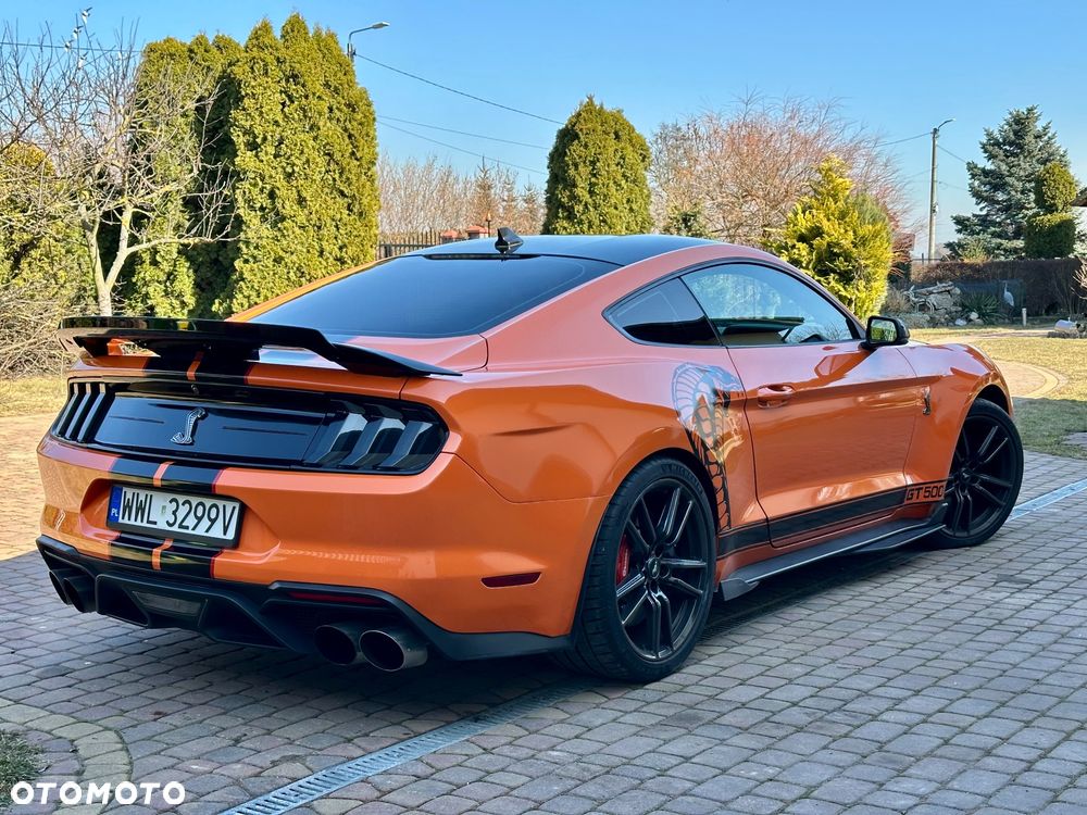 Ford Mustang - 6