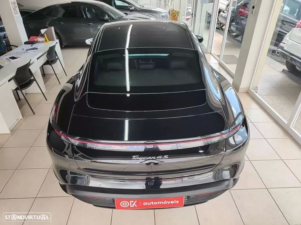 Porsche Taycan 4S - 5