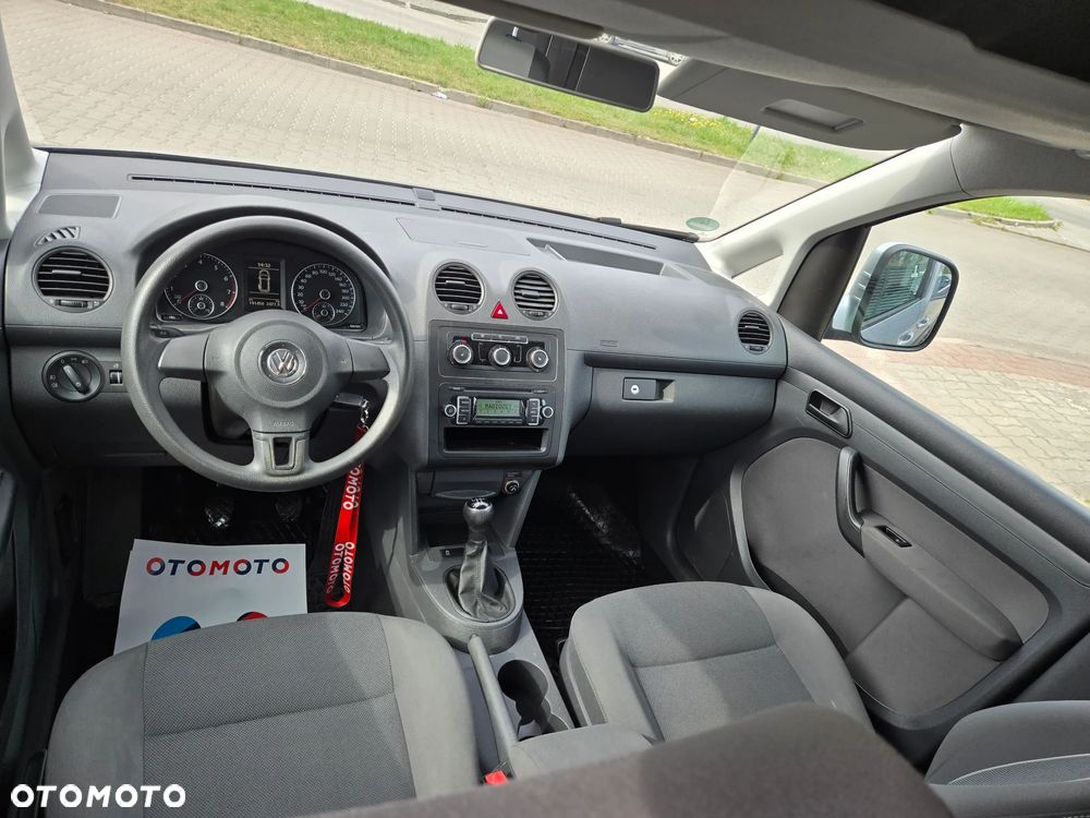 Volkswagen Caddy Comfortline - 11